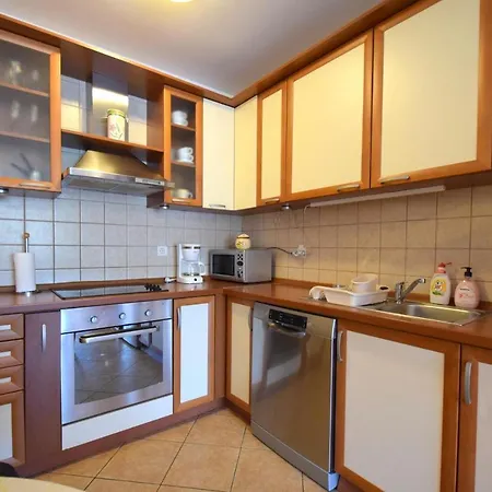 Apartment Barbie Malinska